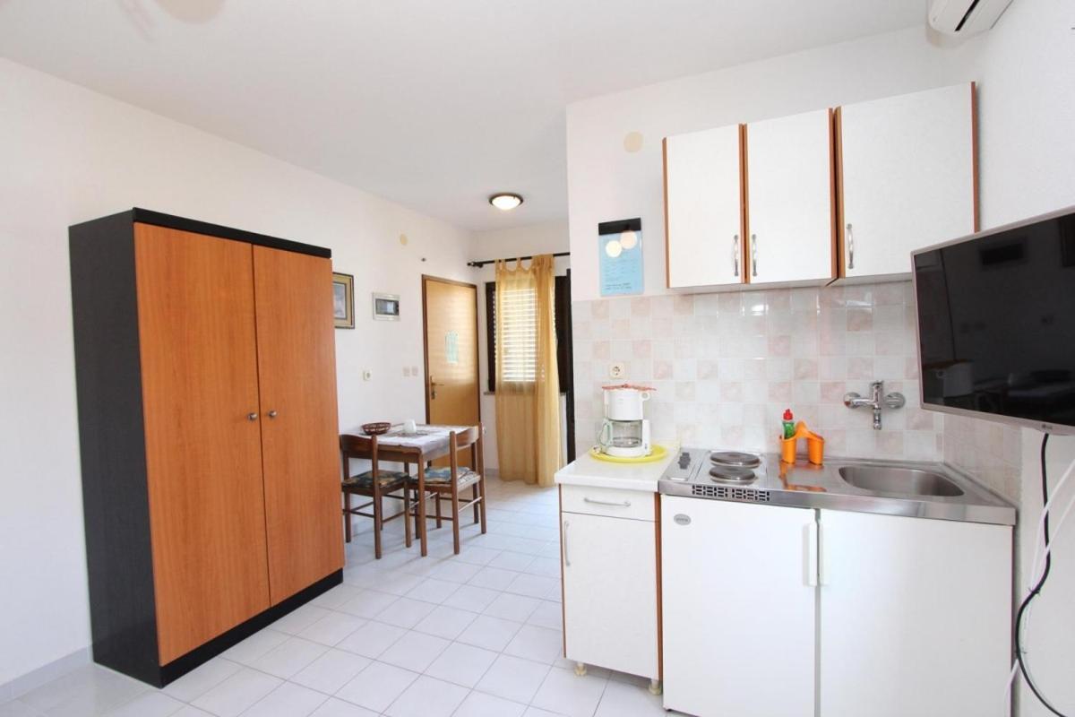 Apartments Jasna Ровинь Экстерьер фото